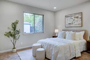 568 Leona Ln, Mountain View, CA 94040 - Photo 18