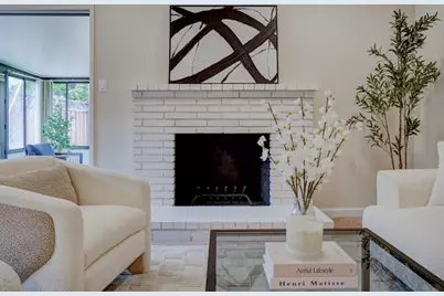 568 Leona Ln, Mountain View, CA 94040 - Photo 8