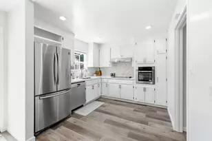 2497 Rossotto Dr, San Jose, CA 95130 - Photo 22