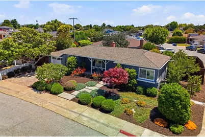 3801 Orinda Dr, San Mateo, CA 94403 - Photo 36