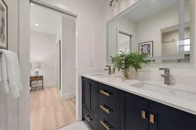 332 Lastreto Ave, Sunnyvale, CA 94085 - Photo 12