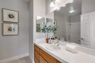 153 Laurelwood Dr, Novato, CA 94949 - Photo 50