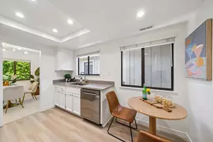 18899 Sara Park Cir, Saratoga, CA 95070 - Photo 10
