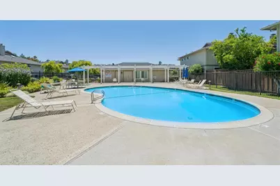 18899 Sara Park Cir, Saratoga, CA 95070 - Photo 22