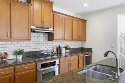 690 N San Marcos Dr, Tracy, CA 95391 - Photo 18