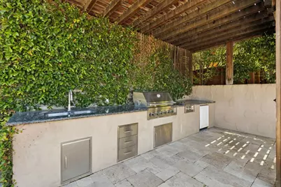 14275 Hilltop Way, Saratoga, CA 95070 - Photo 36