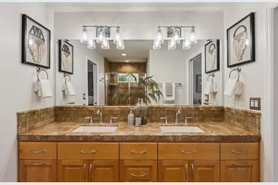 14275 Hilltop Way, Saratoga, CA 95070 - Photo 22