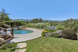 14275 Hilltop Way, Saratoga, CA 95070 - Photo 38