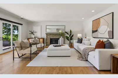 14275 Hilltop Way, Saratoga, CA 95070 - Photo 16
