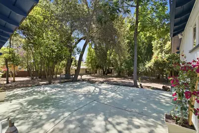 2033 San Carlos Ave, San Carlos, CA 94070 - Photo 10