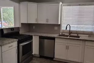217 Semple St, Modesto, CA 95354 - Photo 2