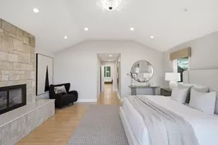 109 Alturas Dr, Burlingame, CA 94010 - Photo 36