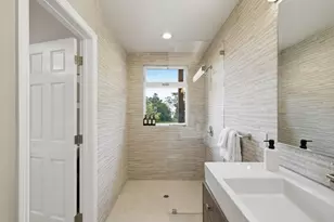 109 Alturas Dr, Burlingame, CA 94010 - Photo 68