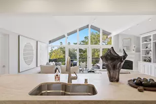 109 Alturas Dr, Burlingame, CA 94010 - Photo 20