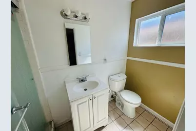 737 Saint Ann Dr, Salinas, CA 93901 - Photo 24