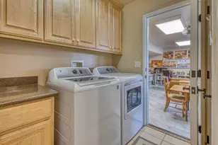 15th St, Pacific Grove, CA 93950 - Photo 20