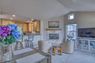 15th St, Pacific Grove, CA 93950 - Photo 24
