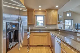 15th St, Pacific Grove, CA 93950 - Photo 32