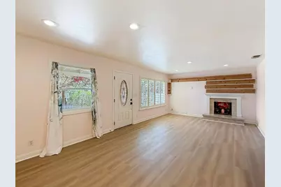 1290 De Solo Dr, Pacifica, CA 94044 - Photo 8