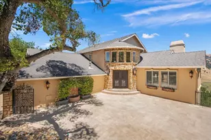 17864 Holiday Dr, Morgan Hill, CA 95037 - Photo 6