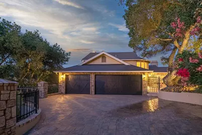 17864 Holiday Dr, Morgan Hill, CA 95037 - Photo 8
