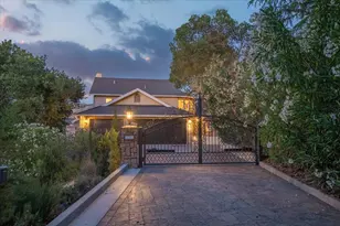 17864 Holiday Dr, Morgan Hill, CA 95037 - Photo 14
