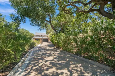 17864 Holiday Dr, Morgan Hill, CA 95037 - Photo 12