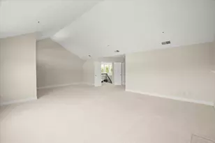 17864 Holiday Dr, Morgan Hill, CA 95037 - Photo 68