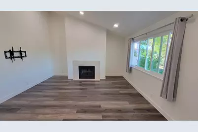 67 Silcreek Dr Silcreek Drive, San Jose, CA 95116 - Photo 8