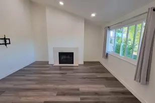 67 Silcreek Dr Silcreek Dr, San Jose, CA 95116 - Photo 8