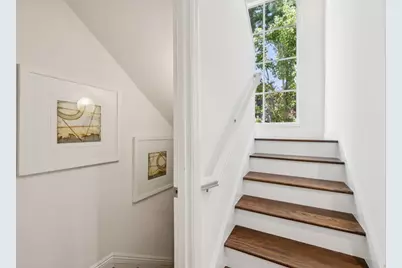 712 University Dr, Menlo Park, CA 94025 - Photo 30