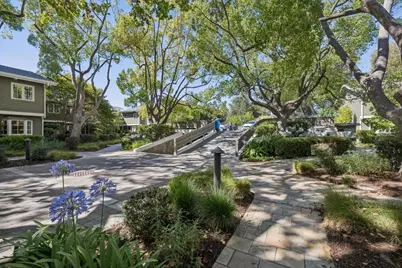 712 University Dr, Menlo Park, CA 94025 - Photo 4