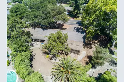 11980 Brookglen Dr, Saratoga, CA 95070 - Photo 18