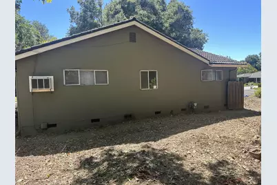 11980 Brookglen Dr, Saratoga, CA 95070 - Photo 10