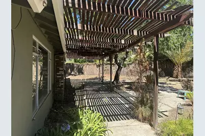 11980 Brookglen Dr, Saratoga, CA 95070 - Photo 12