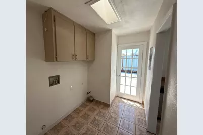1040 Central Ave, Hollister, CA 95023 - Photo 16
