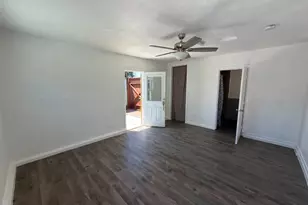 1040 Central Ave, Hollister, CA 95023 - Photo 12