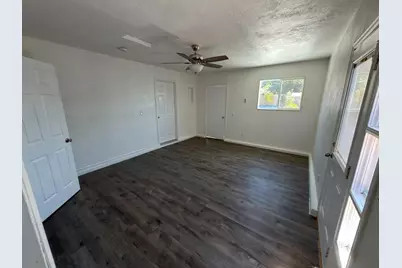 1040 Central Ave, Hollister, CA 95023 - Photo 18