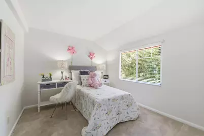 117 Gladys Ave, Mountain View, CA 94043 - Photo 16