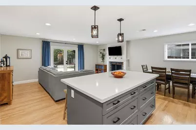 3763 Willowview Dr, San Jose, CA 95118 - Photo 12