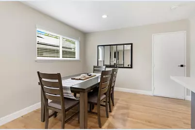 3763 Willowview Dr, San Jose, CA 95118 - Photo 14