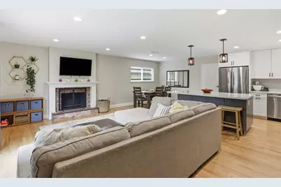 3763 Willowview Dr, San Jose, CA 95118 - Photo 8
