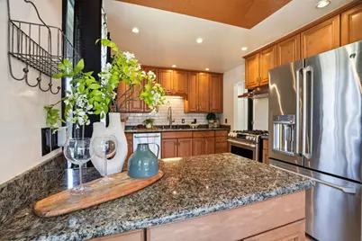 510 Sterling View Ave, Belmont, CA 94002 - Photo 8