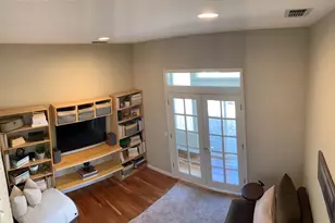 4037 Steamboat Cove Ln, Stockton, CA 95219 - Photo 6