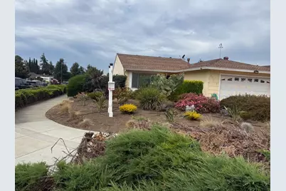 677 Lava Way, San Jose, CA 95133 - Photo 2
