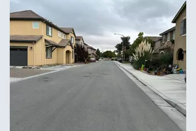 291 Slate Ave, Hollister, CA 95023 - Photo 14