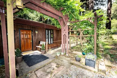 910 Cathedral Dr, Aptos, CA 95003 - Photo 32