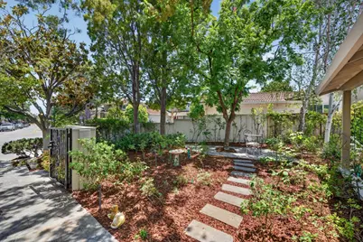 1663 Finch Way, Sunnyvale, CA 94087 - Photo 6