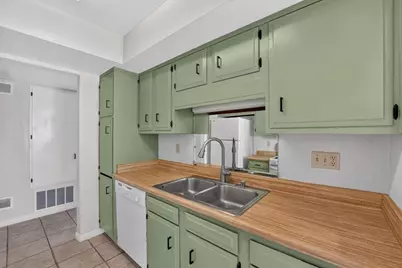 2402 N Main St A, Salinas, CA 93906 - Photo 8