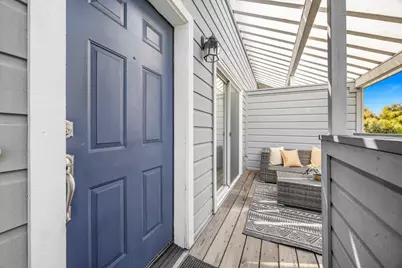 473 Cork Harbour Cir F, Redwood City, CA 94065 - Photo 2